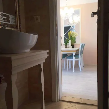 Harmony Suites * ساني بيتش